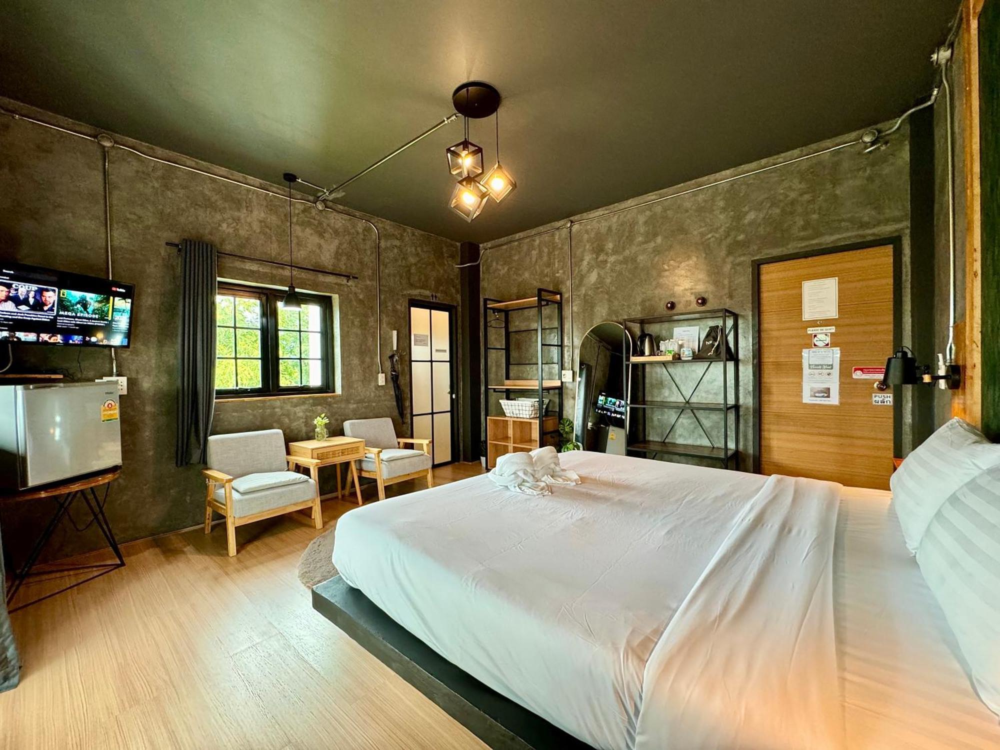 Tanwa Hotel チエンマイ エクステリア 写真