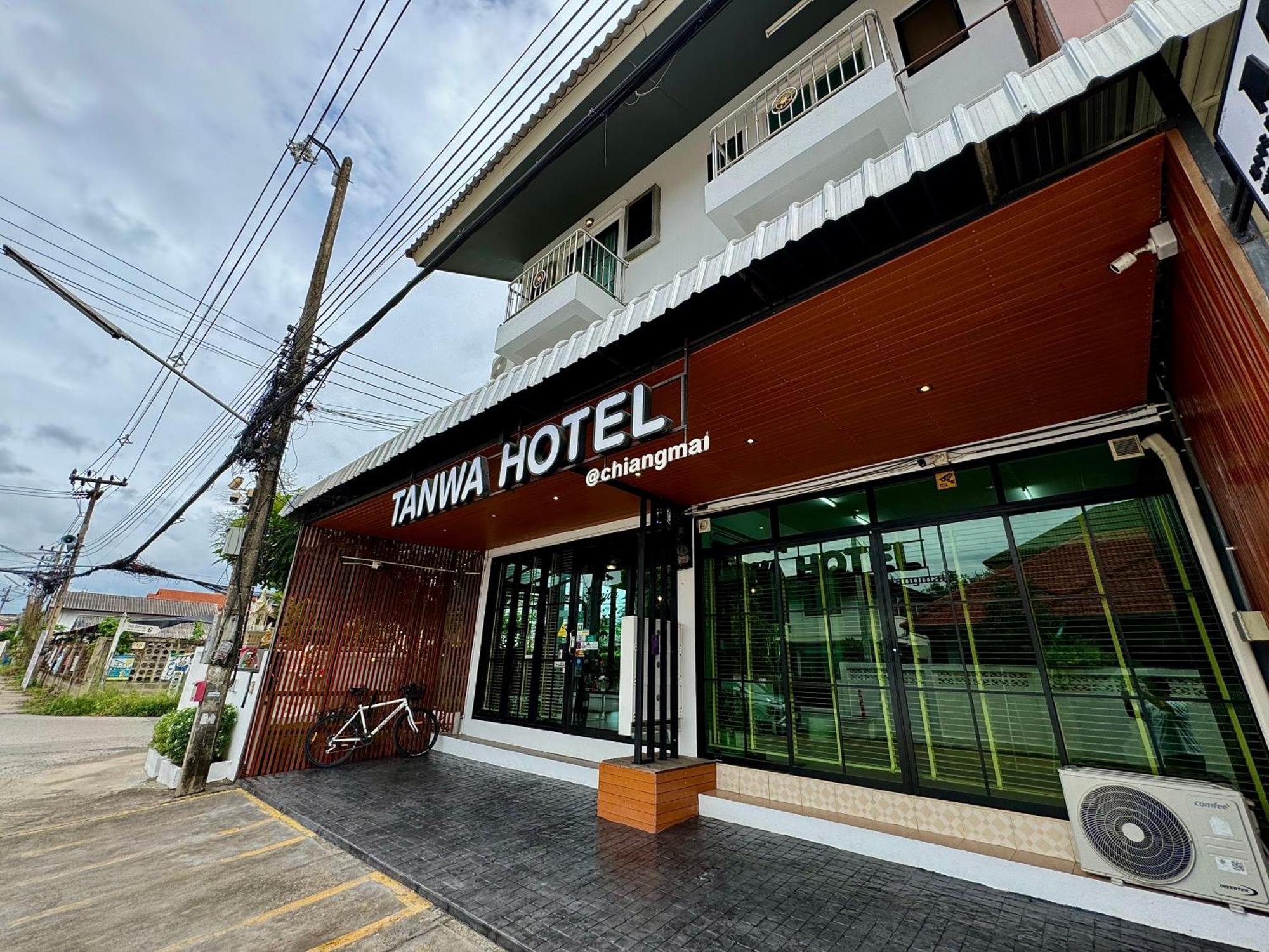 Tanwa Hotel チエンマイ エクステリア 写真