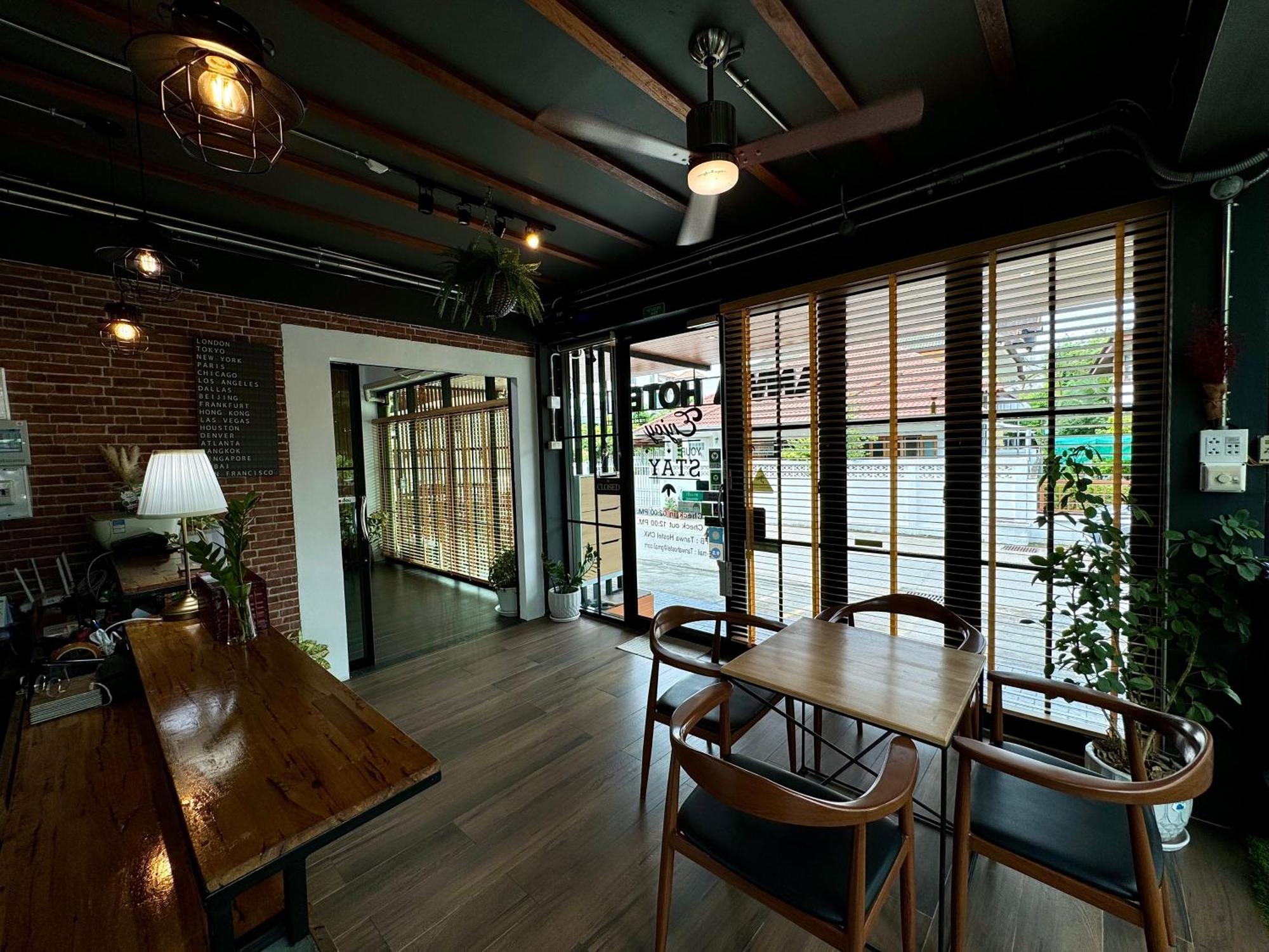 Tanwa Hotel チエンマイ エクステリア 写真