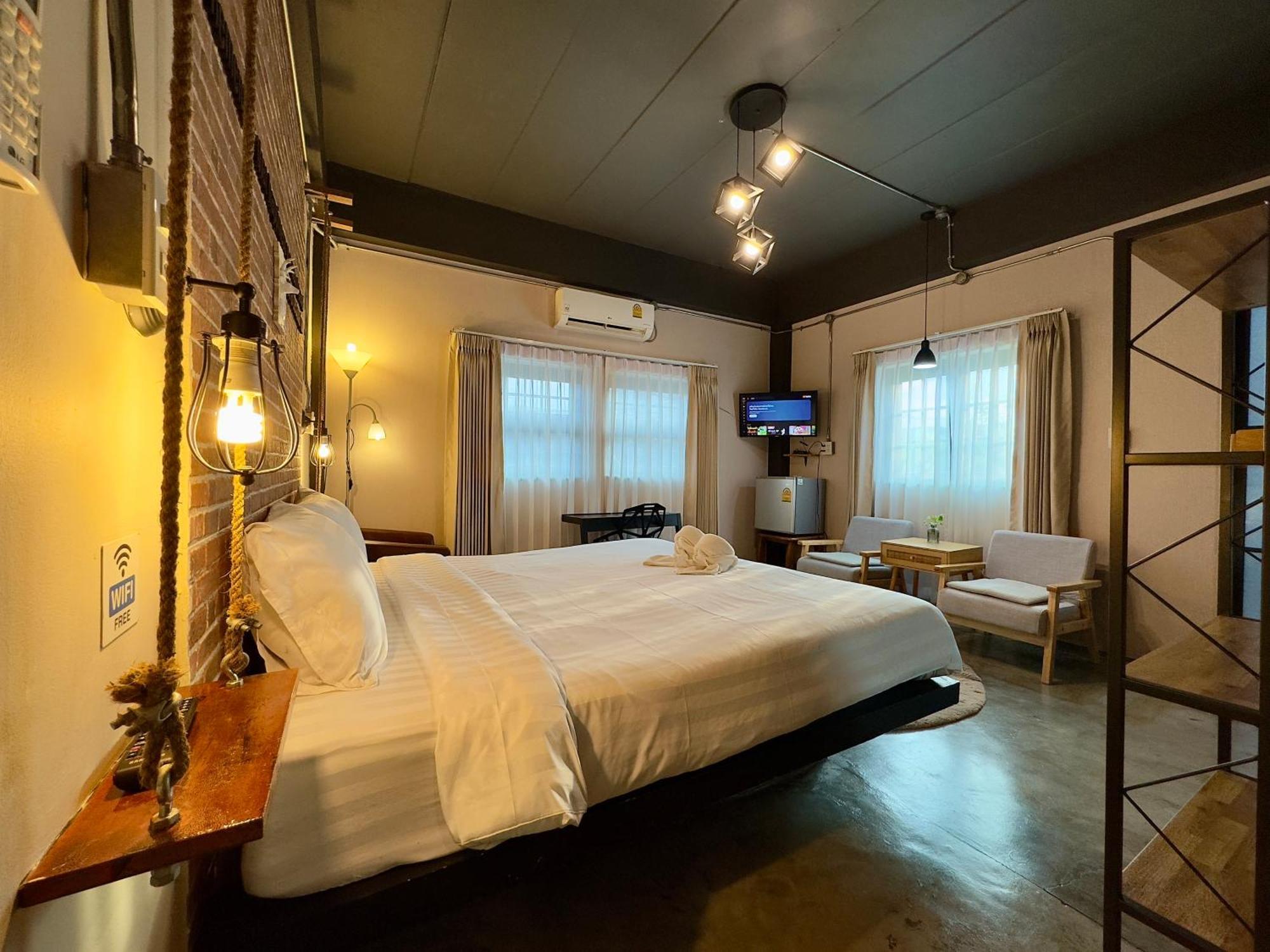 Tanwa Hotel チエンマイ エクステリア 写真